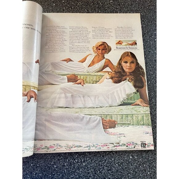 Ladies Home Journal Magazine April 1971 Amy Vanderbilt - Picture 8 of 15